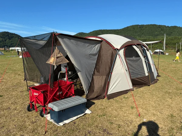 設営後のColeman MasterSeries Curve