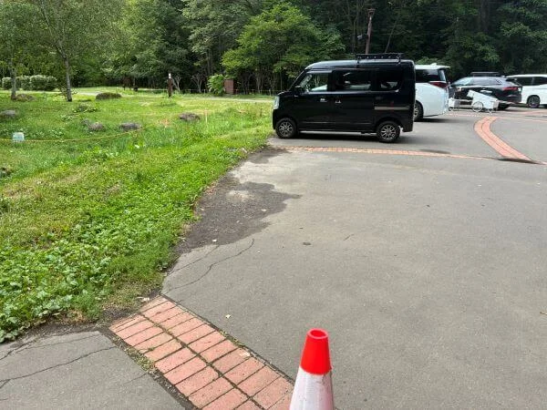 定山渓自然の村、宿泊者駐車スペース