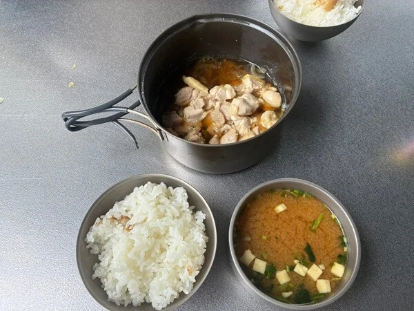 たまごを入れない鶏の煮物